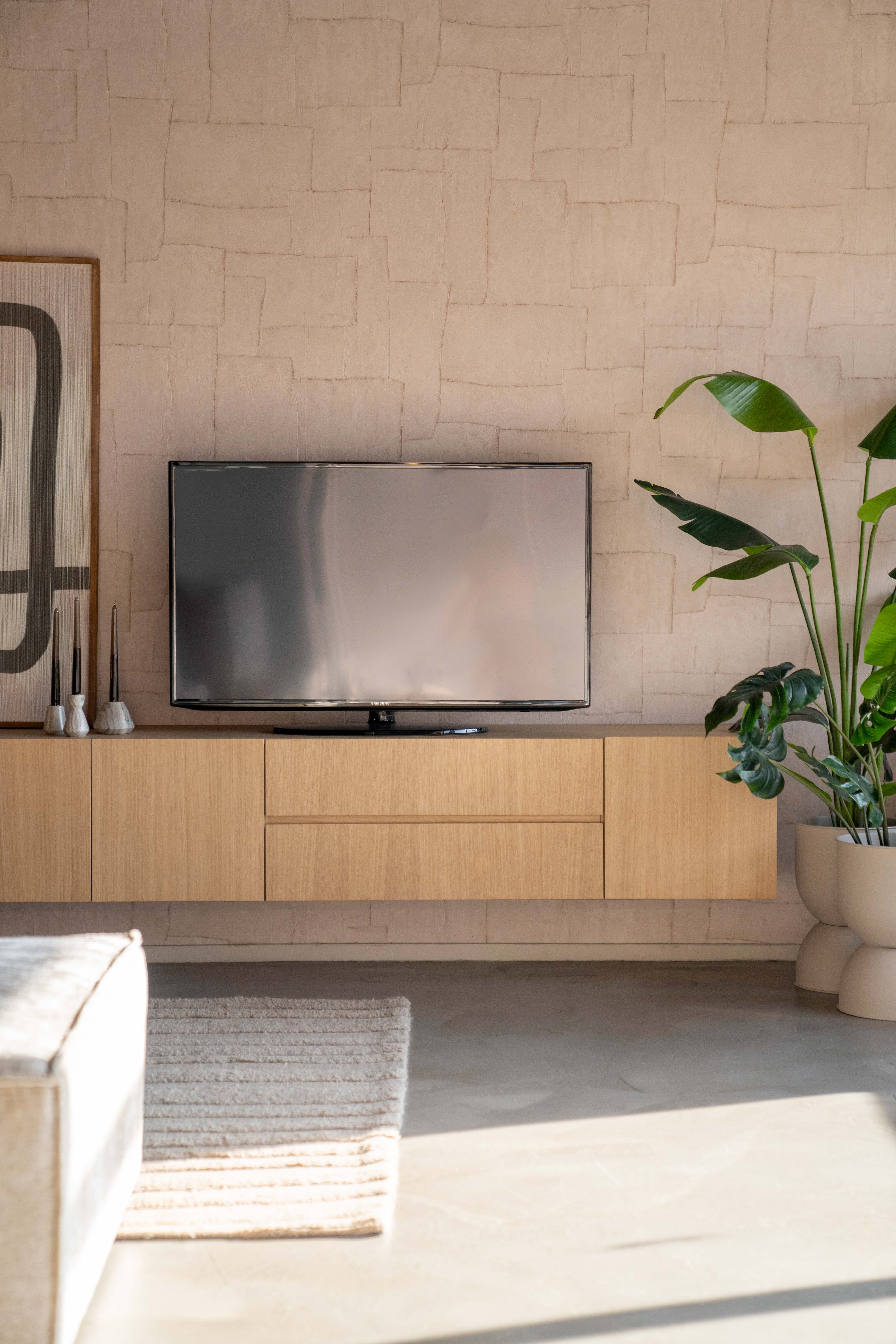 Houten TV-meubel 3 deuren 2 lades - natuur eiken